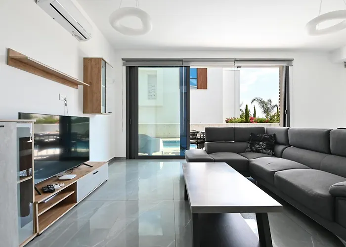 By The 12 프로타라스