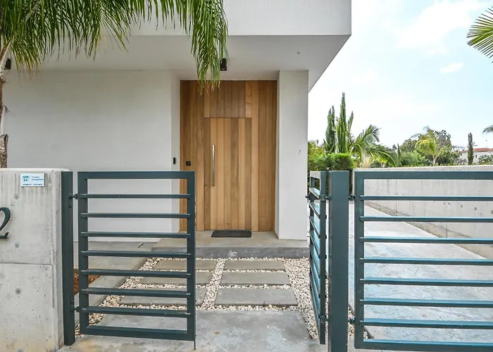 By The 12 프로타라스